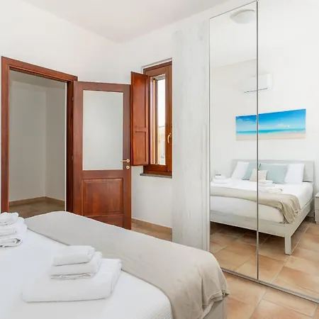 Apartment Costa Ovest 2 *
