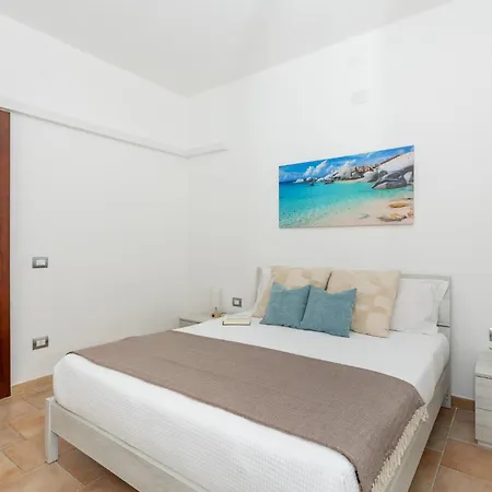 Apartment Costa Ovest 2 *