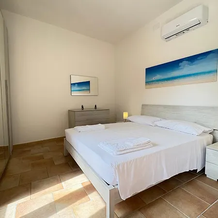 Costa Ovest 2 Apartment